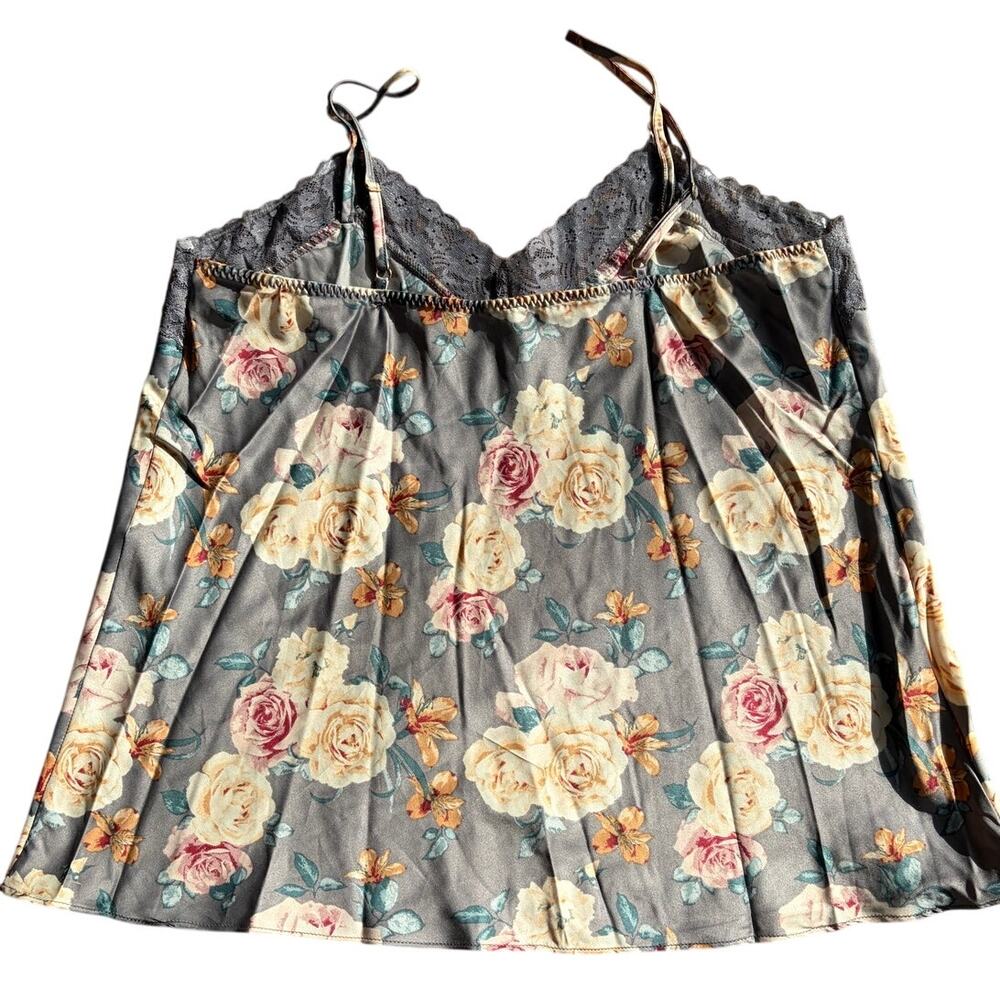Flora Nikrooz Silky Gray Floral Pajama Set Sz M - Picture 3 of 12